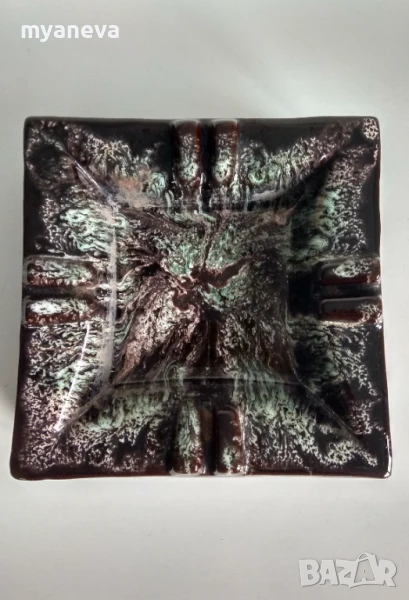 Български, порцеланов пепелник от СОЦА. , снимка 1