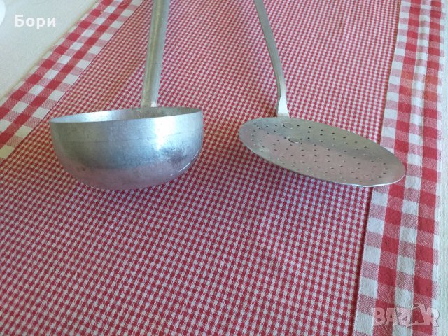 Стари алуминиеви черпак и решетъчна лъжица, снимка 6 - Прибори за хранене, готвене и сервиране - 33042824