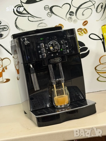 Кафемашина кафе автомат delonghi magnifica S с гаранция, снимка 2 - Кафемашини - 52531500