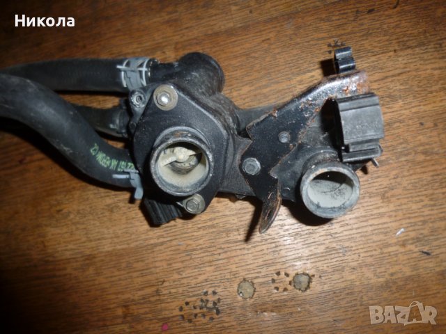 Корпус термостат Голф 4 1,4 75 к.с, снимка 2 - Части - 38522184