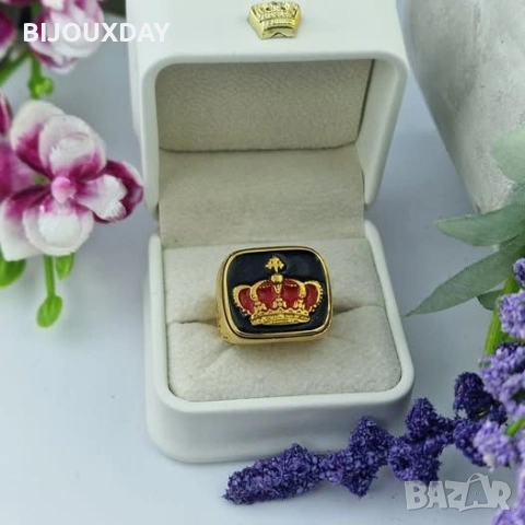 мъжки пръстен с корона от медицинска стомана с 18 карата златно покритие
