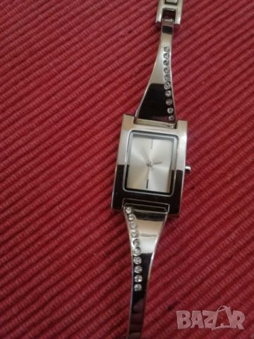 Дамски часовник. , снимка 2 - Дамски - 28499198