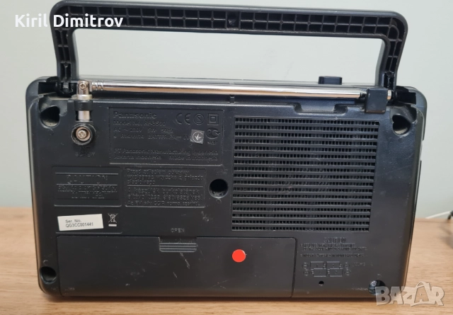 Panasonic RF-3500 портативно радио, снимка 2 - Радиокасетофони, транзистори - 52672245