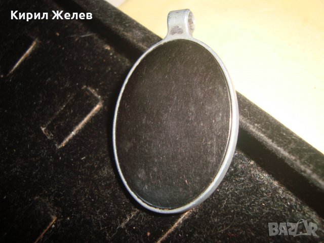 НЕСЕБЪР РЯДЪК АРТ СУВЕНИРЕН МЕДАЛЬОН ПОСРЕБРЕН с ЧЕРЕН ОНИКС ГРАВИРАН 22933, снимка 3 - Колиета, медальони, синджири - 33434877
