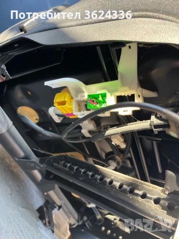 Продавам седалки за голф 4 комби без забележки, снимка 12 - Части - 52823784