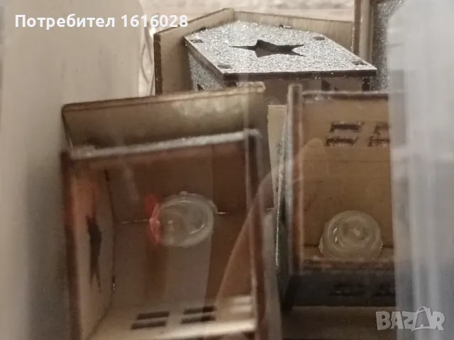 Коледен LED светещ герлянд с дървени къщички., снимка 6 - Декорация за дома - 48495987