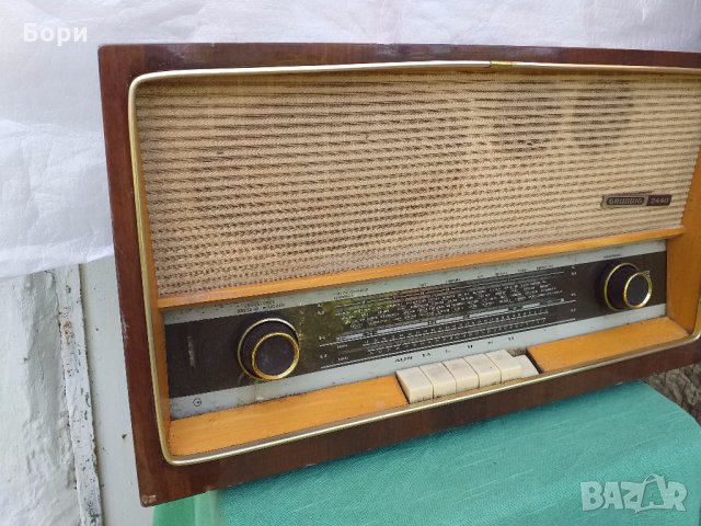 GRUNDIG 2440, снимка 2 - Радиокасетофони, транзистори - 28908394