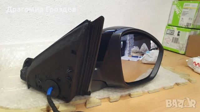 Оригинално прибиращо се дясно огледало за Peugeot 208 , 2008 II / Пежо 208 и 2008 (след 2019 г.), снимка 4 - Части - 52000830
