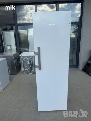 Перфектен Хладилник Миеле 185 см , снимка 3 - Хладилници - 52076979