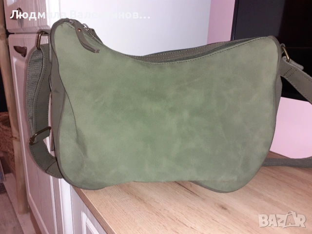 Дамски чанти в зелено и кафяво , снимка 4 - Чанти - 53060693