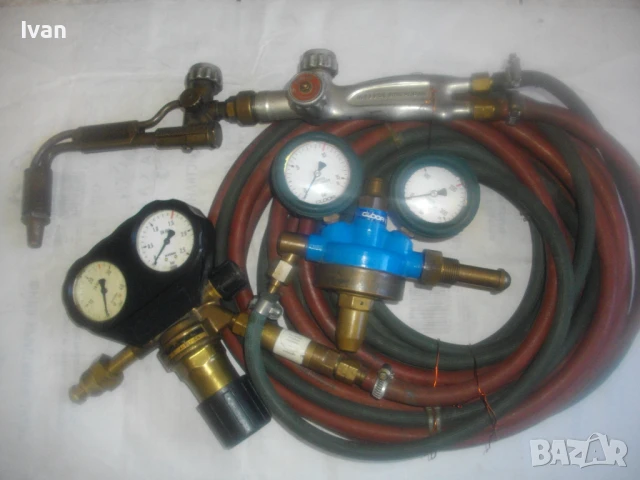 MESSER GRIESHEIM ОКСИЖЕН 44см РЕЗАК МАРКУЧИ 2Х7,4м РЕДУЦИР ВЕНТИЛИ АЦЕТИЛЕН-КИСЛОРОД ИСКРОГАСИТЕЛИ