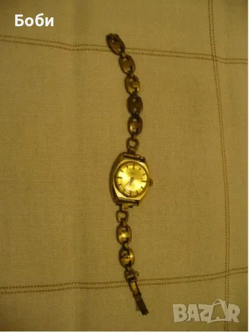 Дамски часовник ЗАРЯ - 17 рубина