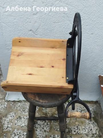 Немска дървена   ретро гилотина , снимка 2 - Колекции - 53028269