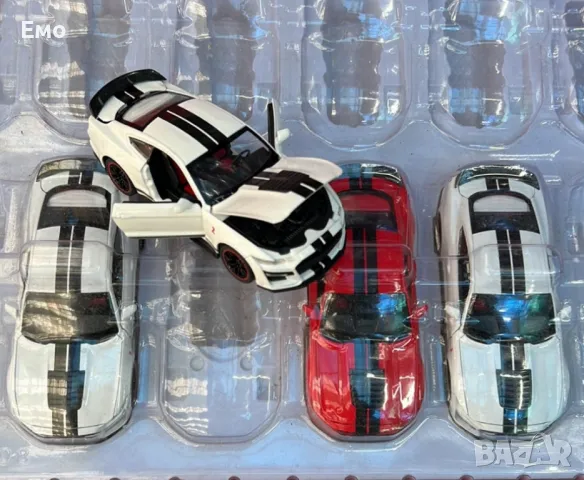 Mustang - Метална количка с отварящи се врати, снимка 10 - Коли, камиони, мотори, писти - 48676120