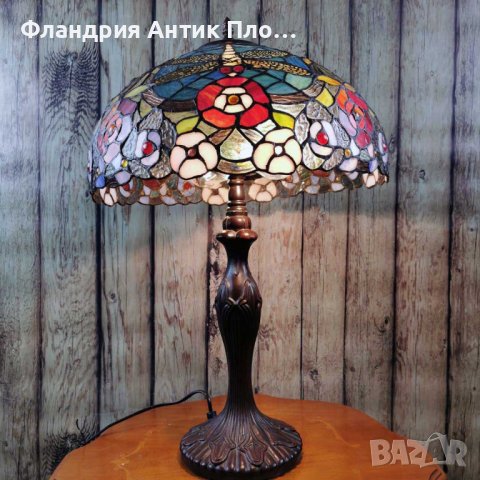 Голяма настолна лампа - Водно конче с цветя