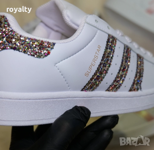 Adidas Superstar Бели с Бляскави Многоцветен брокат Ленти, снимка 2 - Маратонки - 52424178