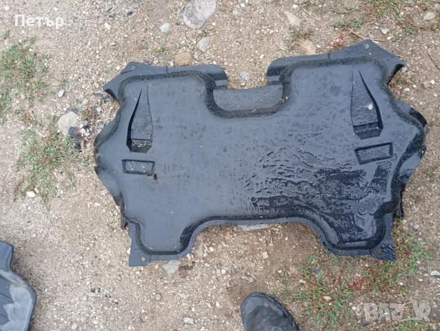 Кора под двигателя Mercedes E class W211 2002-2009г, снимка 2 - Части - 51887353