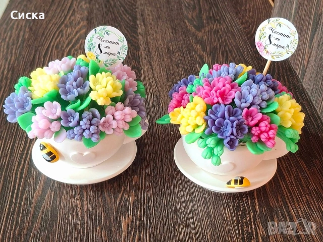 Ръчно изработени ароматни сапунени глицеринови цветя в керамична чаша, снимка 9 - Подаръци за жени - 53466252