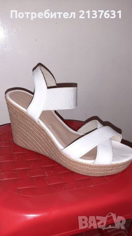 ДАМСКИ ОБУВКИ на платформа - N 41, снимка 2 - Сандали - 37820922