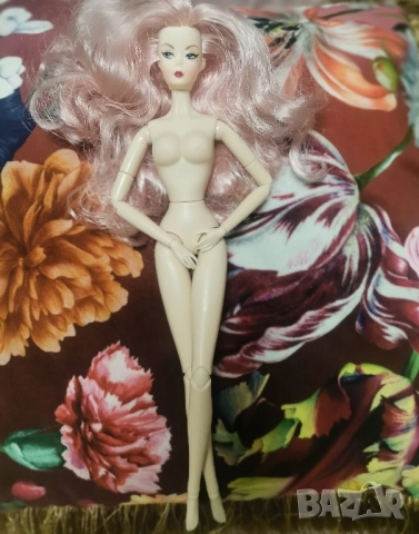 Кукла в ретро стил тип Barbie Silkstone, снимка 6 - Кукли - 50297348