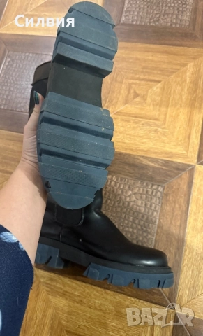 Ботуши , снимка 3 - Дамски ботуши - 52568836