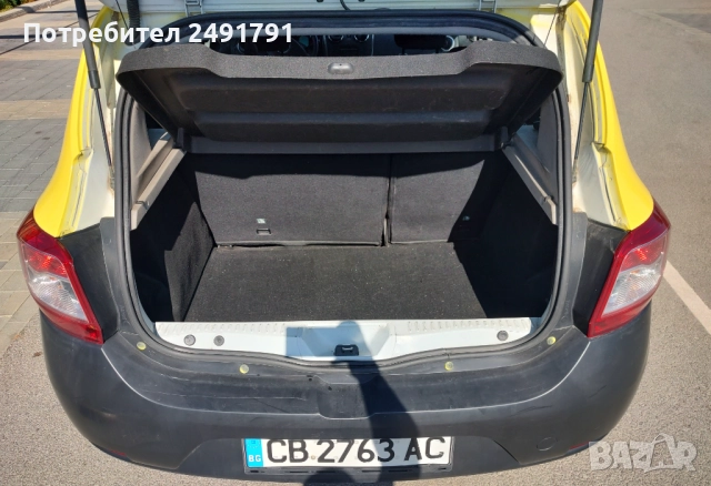 Dacia Sandero 1.5 dci, 2015, снимка 9 - Автомобили и джипове - 52596810