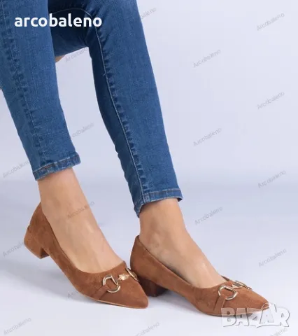 Дамски обувки на ток от изкуствен велур със златна украса Justina, 2цвята , снимка 5 - Дамски обувки на ток - 49020613