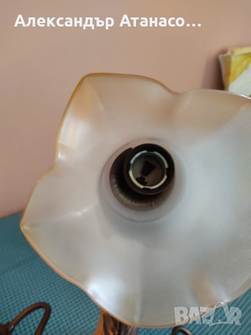 Класически полилей с 3 крушки, орнаменти от месинг и дърво, румънски, снимка 4 - Полилеи - 34999587