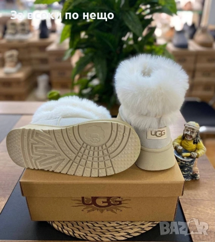 UGG Дамски Меки Топли Зимни Боти ЮДЖИДЖИ - Налични Различни Цветове Код E1128, снимка 4 - Дамски боти - 52658302