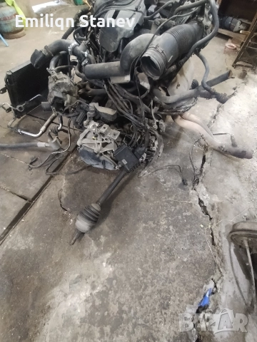 Двигател за Ауди 1.8/125, снимка 3 - Части - 52560645