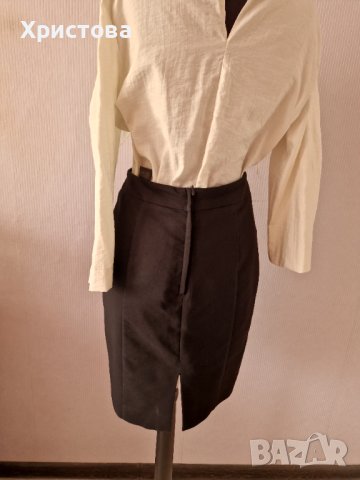 Офис пола в черно НМ- 10,00лв., снимка 5 - Поли - 30635716