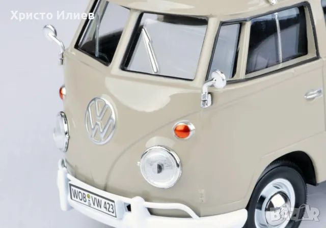 Метална количка кола Volkswagen 1:24 VW T1 Ван с покрито ремарке Motormax, снимка 3 - Коли, камиони, мотори, писти - 49553679