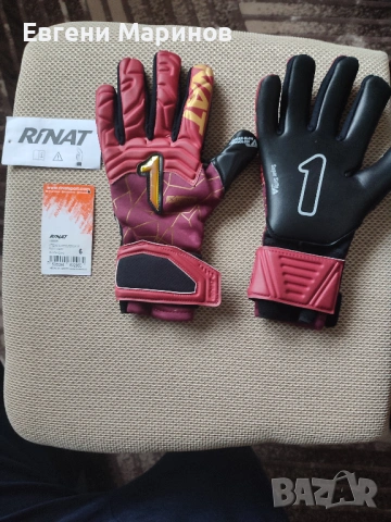 Детски вратарски ръкавици RINAT – размер 6, 35 EUR, снимка 4 - Футбол - 53305141