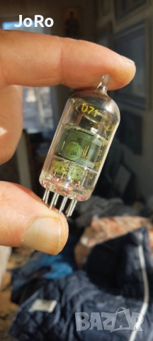 31 радиолампи ECF82 triode- pentode , снимка 6 - Ресийвъри, усилватели, смесителни пултове - 53255168