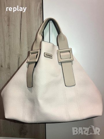 Дамска чанта тип торба + колие + брошка, снимка 2 - Чанти - 43947602