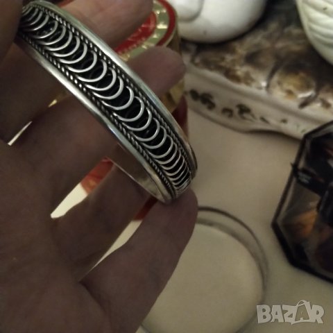 Стара масивна сребърна гривна ръчна изработка , снимка 4 - Гривни - 39674406