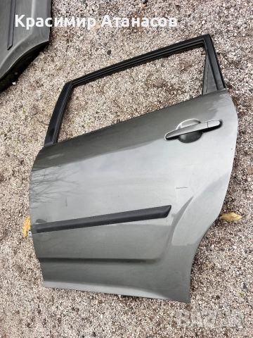 Врата задна лява за Тойота корола версо. 2004-2008г, снимка 2 - Части - 52531235