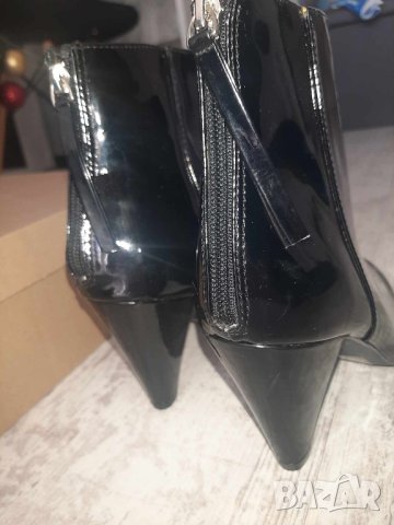 Нови лачени боти Tally Weijl, снимка 6 - Дамски обувки на ток - 43552238