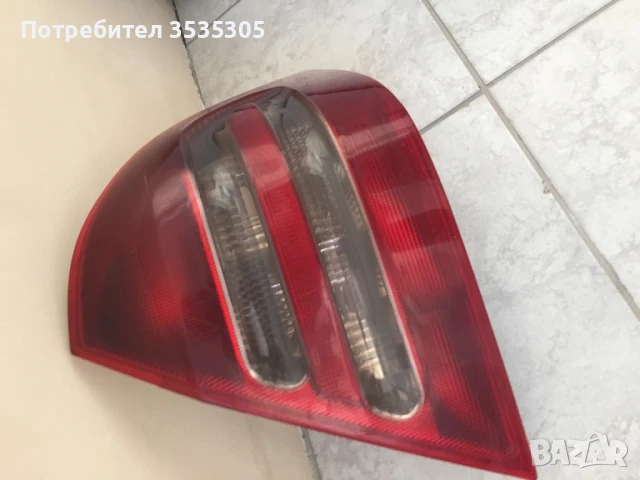 Стоп десен  за Mercedes-Benz C-Class Sedan (W203) (05.2000 - 08.2007), седан, снимка 3 - Аксесоари и консумативи - 50634583