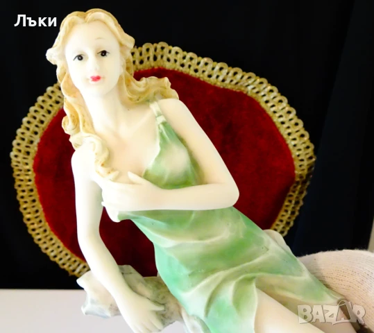Порцеланова статуетка,фигура Дама,Фея и Сърна,22 см. , снимка 9 - Антикварни и старинни предмети - 51290495