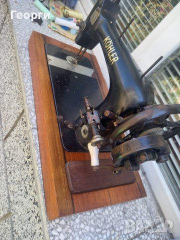 Ретро пишеща машина Ерика 42 плюс подарък шевна машина, снимка 14 - Антикварни и старинни предмети - 37586330