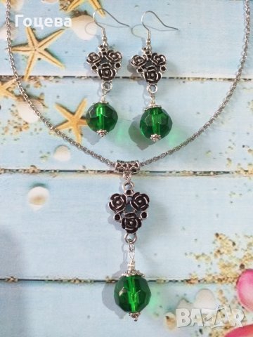  Разкошен комплект бижута в смарагдово зелено и красива основа с рози в цвят антично сребро , снимка 4 - Бижутерийни комплекти - 33203332