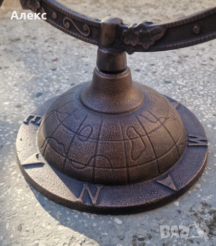 Огромен слънчев часовник, действащ! Чугун, 5.3кг, снимка 3 - Антикварни и старинни предмети - 47654647