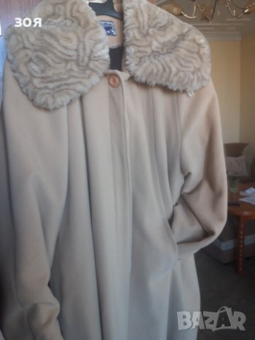 Дамско палто(вълнено) S размер