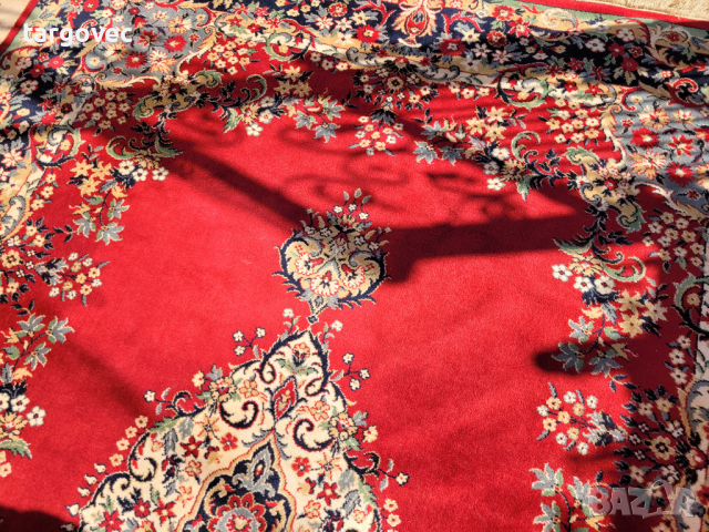 Прекрасен персийски ръчен килим, снимка 6 - Килими - 44909080
