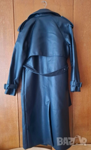 Палто от изкуствена кожа, снимка 2 - Палта, манта - 52512235