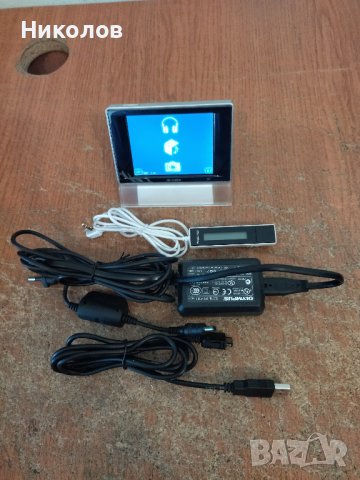 Продавам MP3 Player Olympus m:robe MR-500i Black/White ( 20 GB ), снимка 1 - MP3 и MP4 плеъри - 37696041