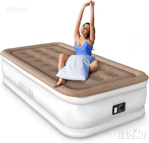 Airefina единично надуваемо легло с вграден помпа.Размери: 190 × 99 × 40 см.