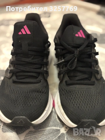 Маратонки Адидас 