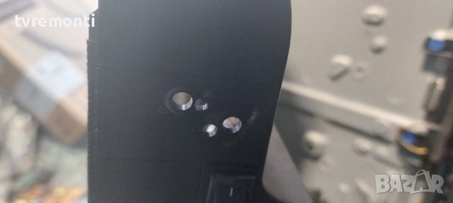 оригинална стойка за телевизор Blaupunkt модел BLA-32/138O-GB-11B4-EGBQU-EU, снимка 3 - Стойки, 3D очила, аксесоари - 37695999